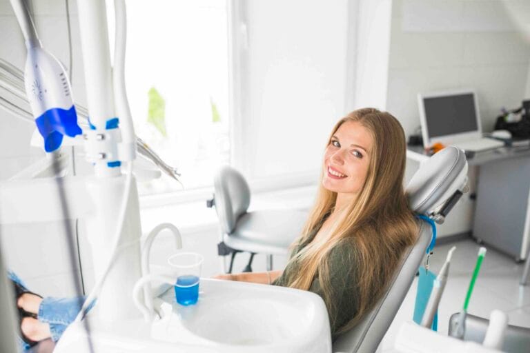 Cosa fare dopo la pulizia dei denti Cosa fare dopo la pulizia dei denti