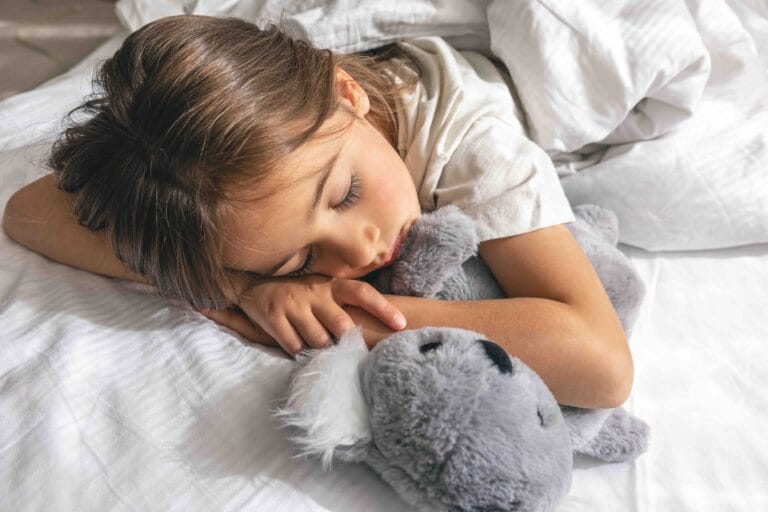 Perché i bambini digrignano i denti